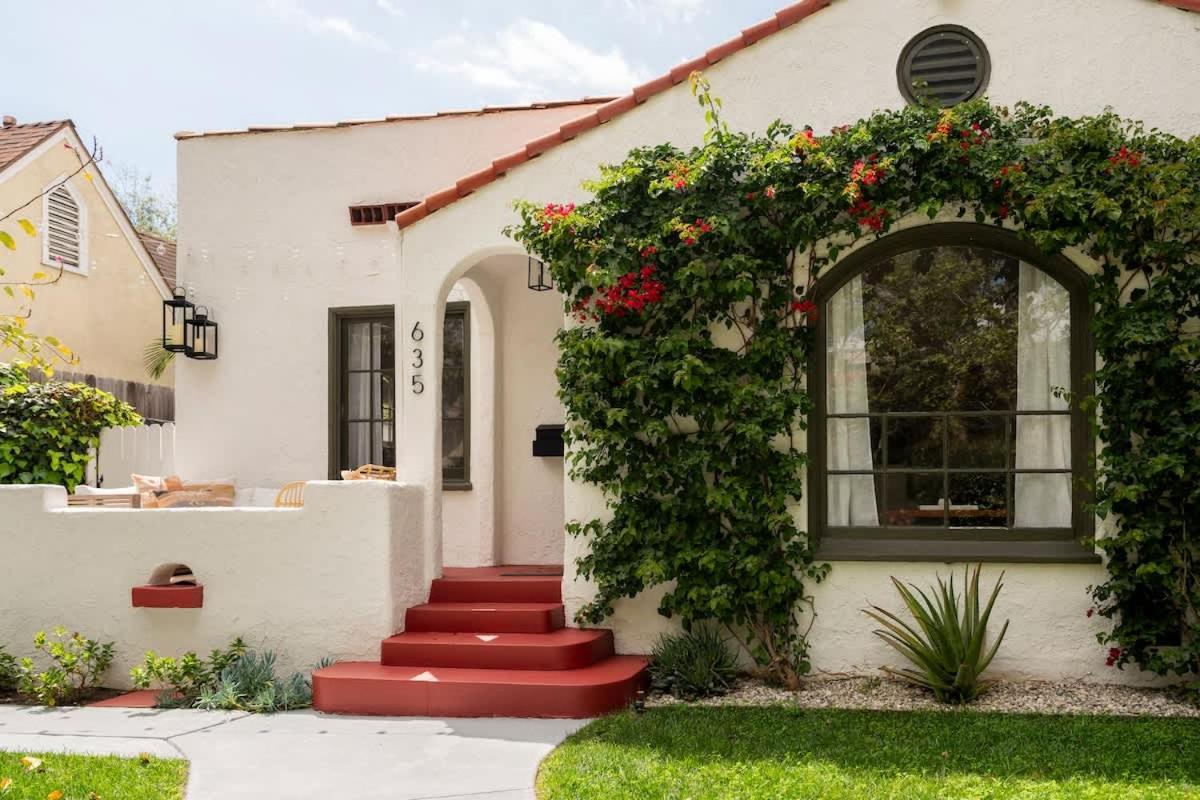 Charming Pet Friendly Casa In The Heart Of La